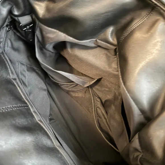 NWOT Cybex Platinum Tote Diaper Bag in Deep Black - Picture 9 of 12